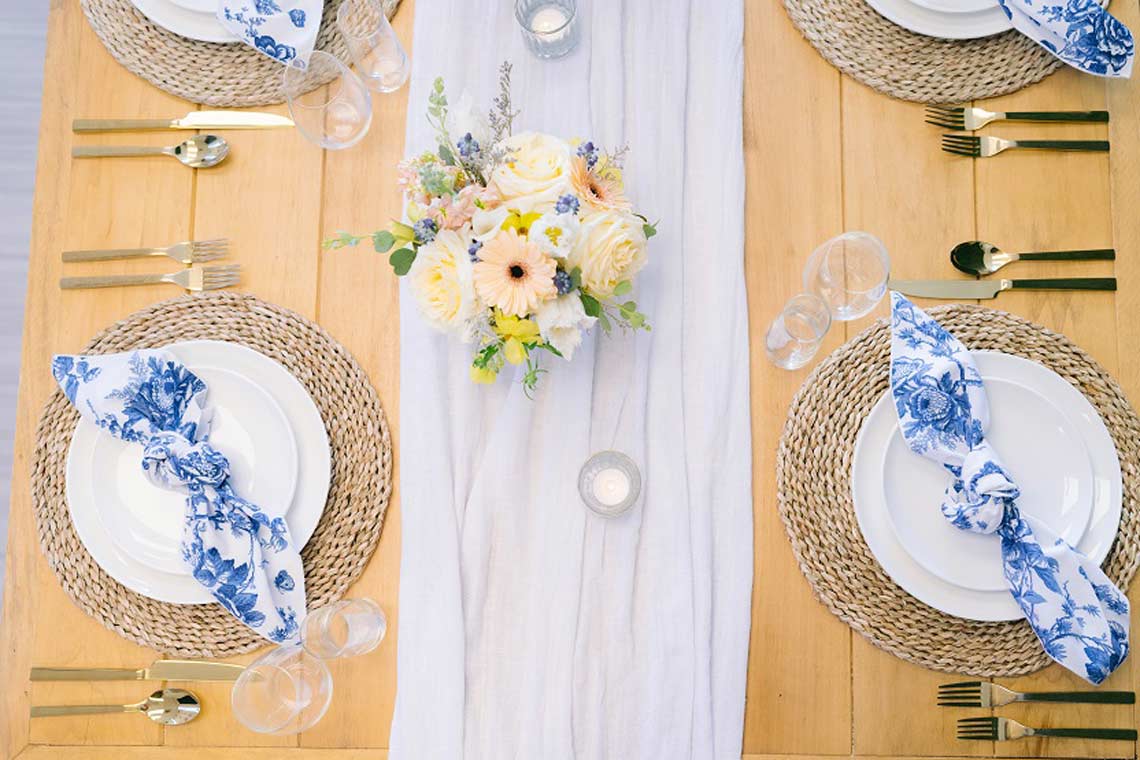 Elegant table decoration